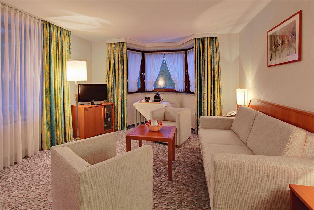 Balladins Superior Hotel Gutsmann Bad Bramstedt Esterno foto